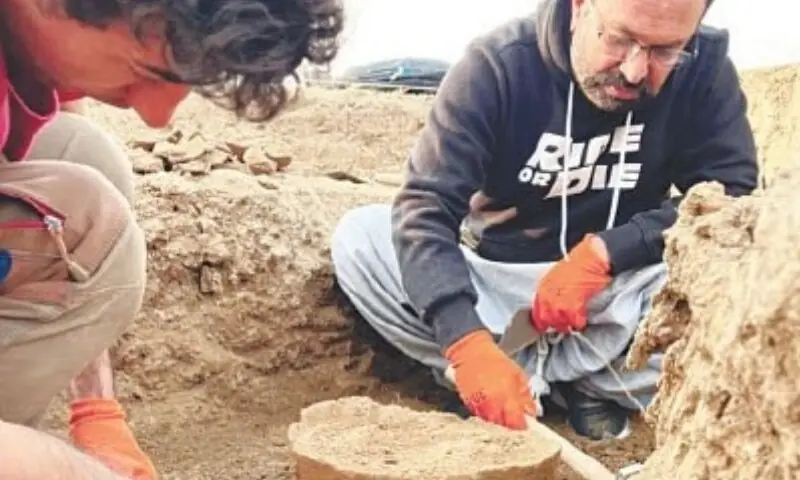 Signs of forgotten city found beneath Taxila’s first settlement - Pakistan