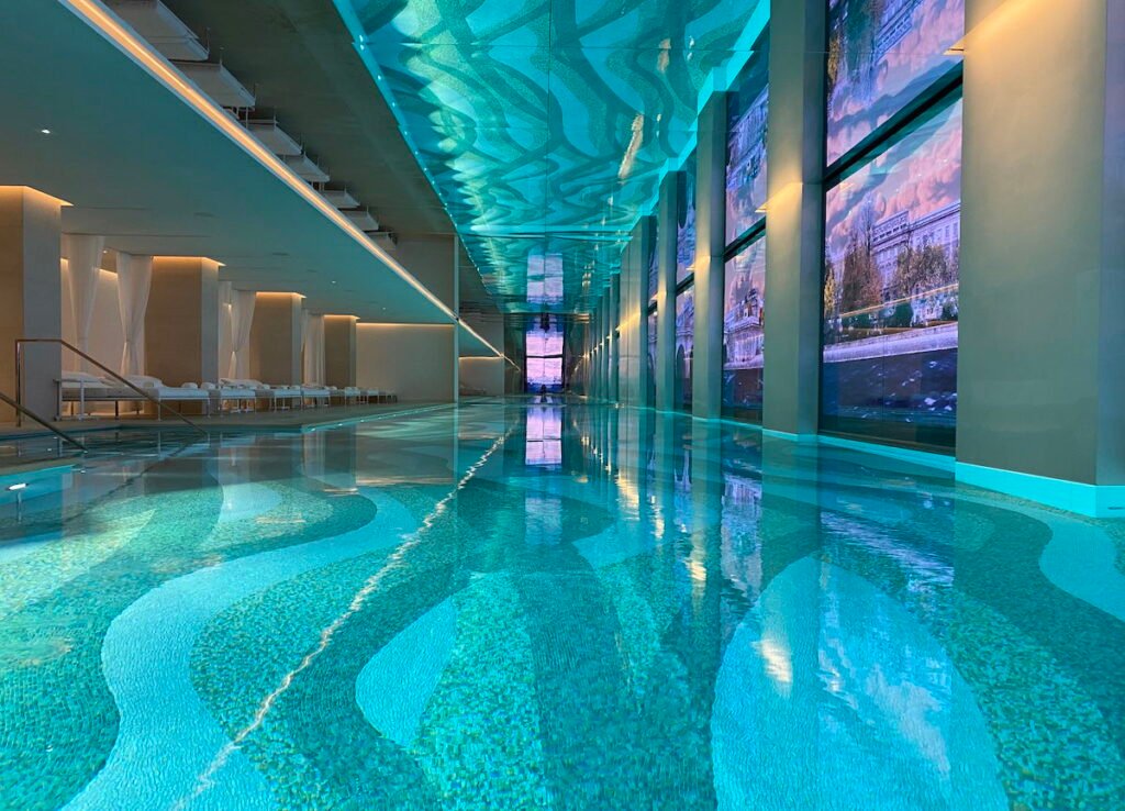 TravelWits: Self-Book Luxury Hotels With Special Travel Agency Perks