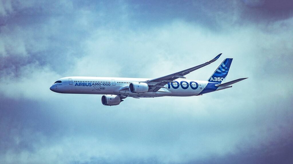 How Many Hours Can The Airbus A350-1000 Fly Without Refueling?