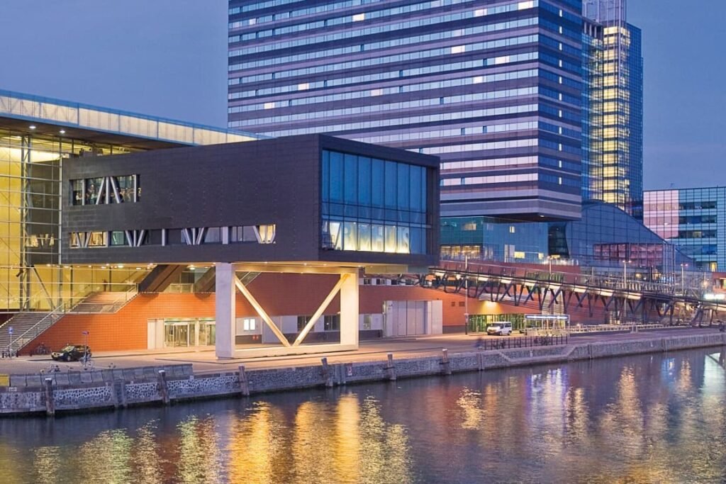 Major hotel chain with 250 locations goes bust