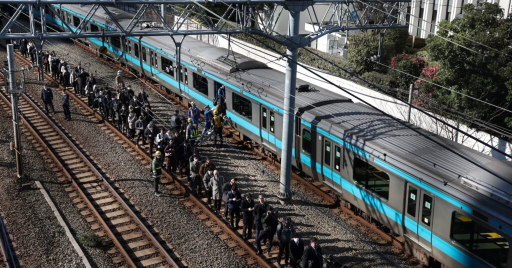 Power outage halts Tokyo commuter train lines, affecting 673,000 passengers