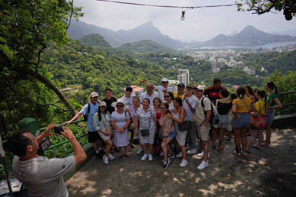 Rio's favelas attract visitors seeking a cultural immersion