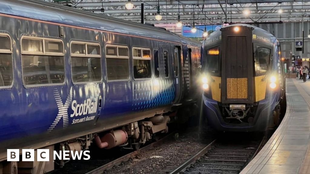 ScotRail investigating claims of staff accepting gifts for contracts