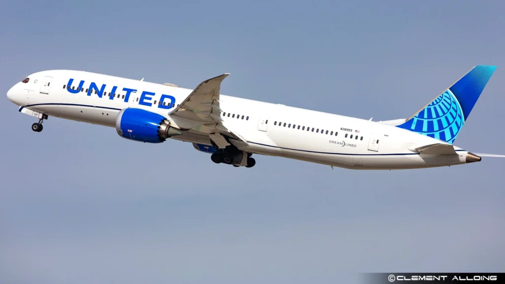 United Airlines Boeing 787