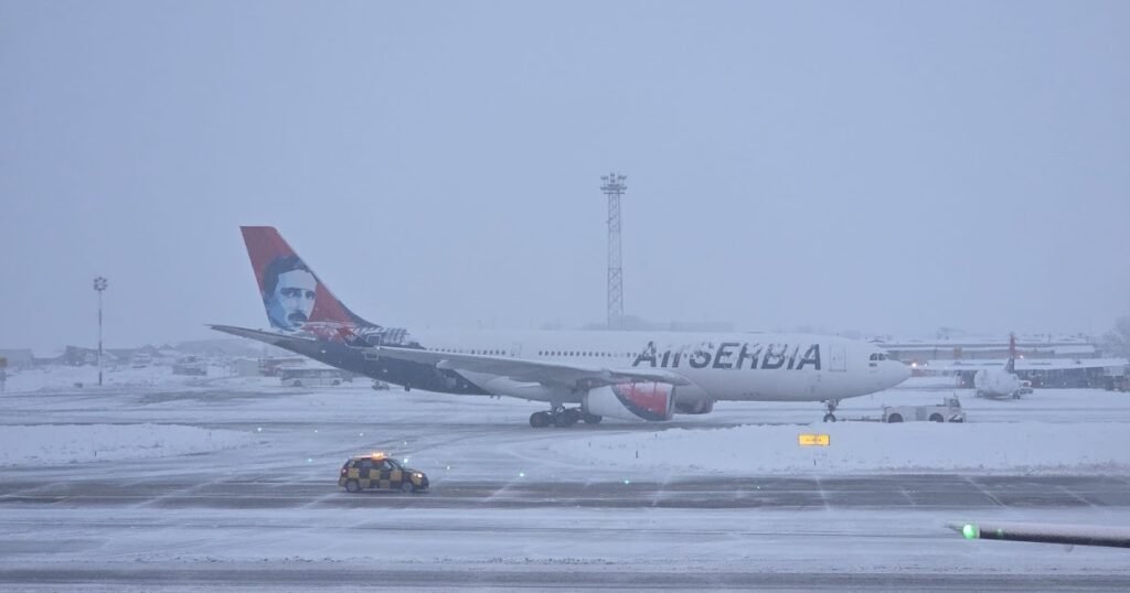 Winter weather disrupts EX-YU air traffic