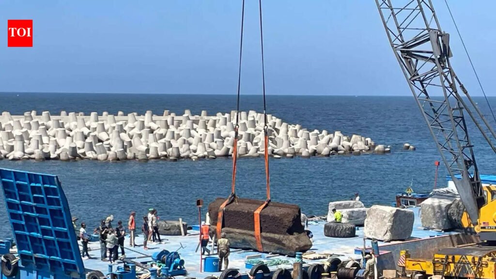 Egypt lifts massive stones from the 2,000-year-old Lighthouse of Alexandria buried beneath the sea | World News