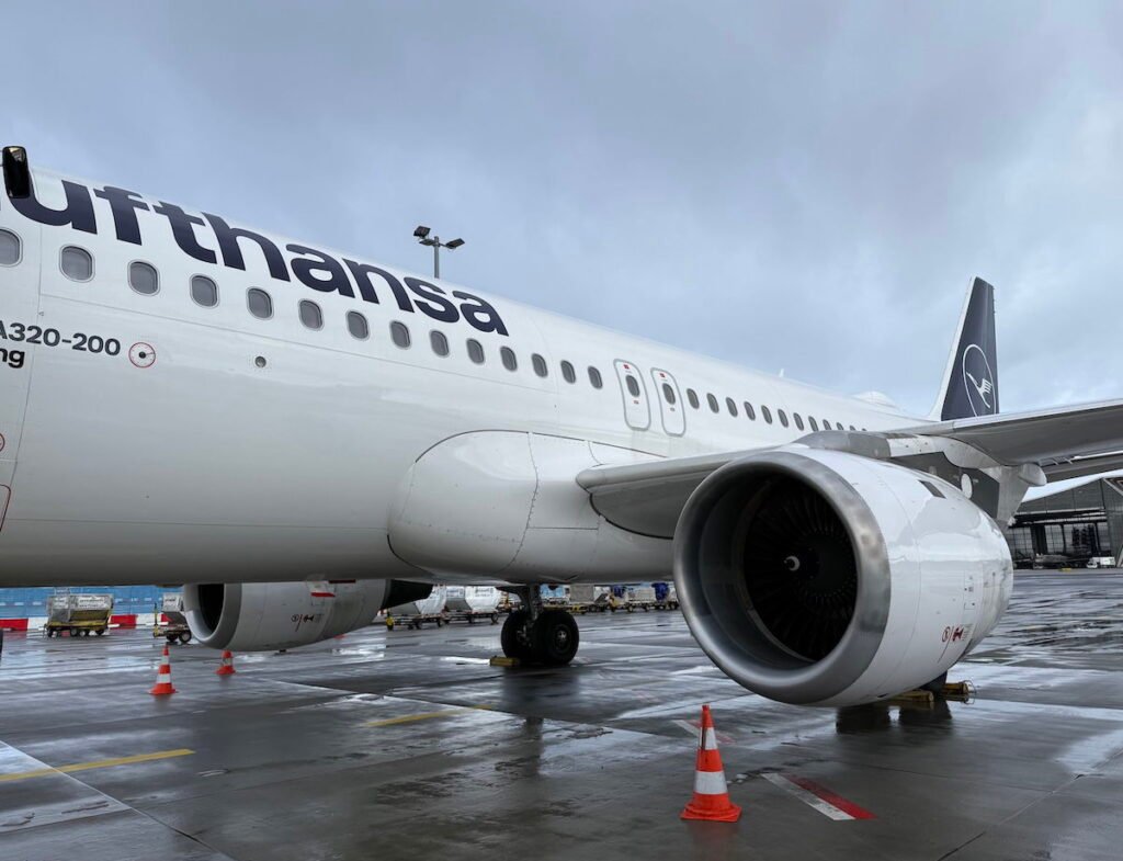 My Overpriced Lufthansa Cash Upgrade At The Gate Ended Up Being Worth It