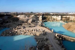 Travertine quarries that built ancient Rome still carving rock today