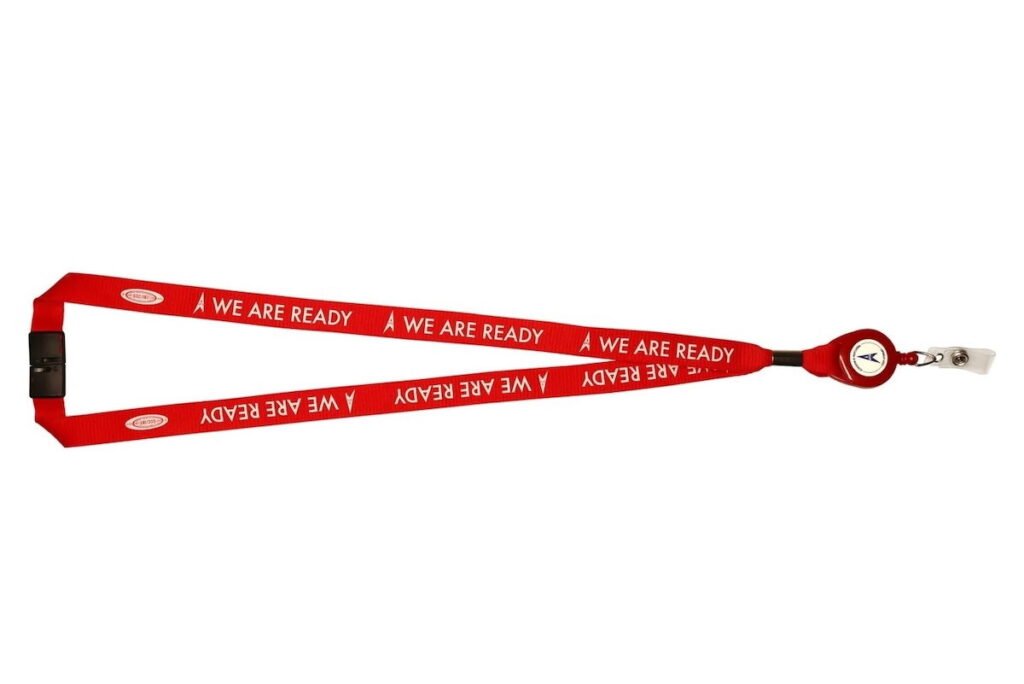 American Flight Attendants Wearing Pins To Protest CEO, Leadership Failure