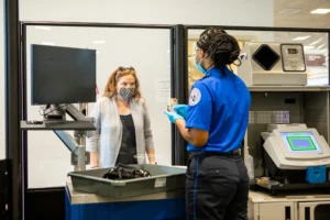 Australian Traveler Attacks TSA Officer at Los Angeles After Mistaking Lost Bag for Theft