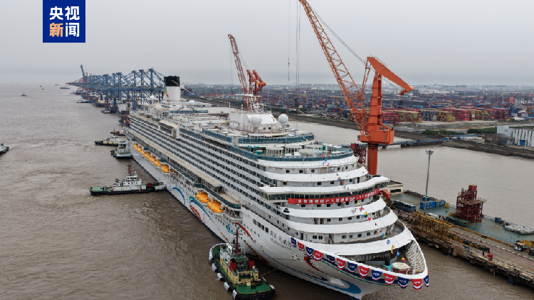 China's second homegrown large cruise ship undocked in Shanghai - news.cgtn.com