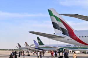 Emirates, Qatar Airways Operating Flights with Some Empty First and Business Seats