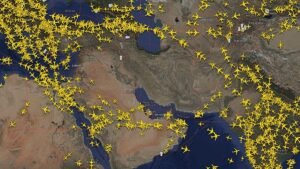 How do flight tracking websites work?