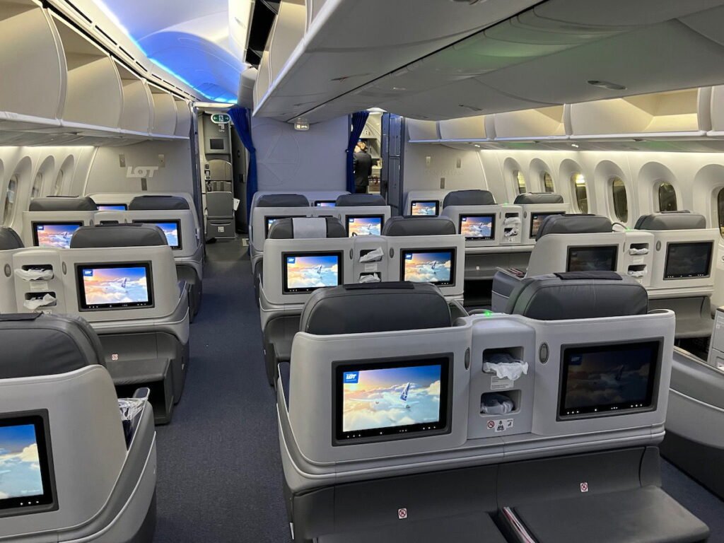 LOT Polish Airlines Rolling Out Viasat Inflight Wi-Fi On Boeing 787 Fleet