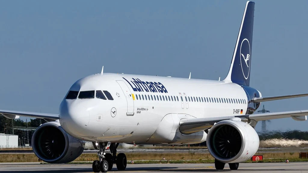 Lufthansa Adds New Flights to Hometown of Santa Claus