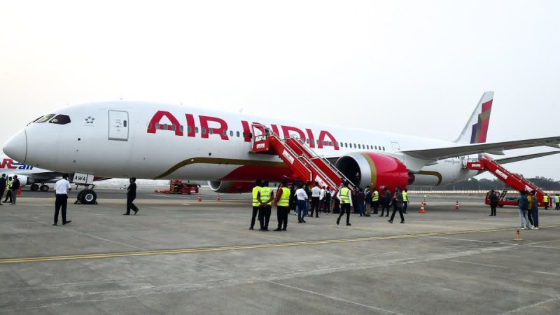 Mystery noise shakes Air India A350 mid-Atlantic, flight diverts to Ireland