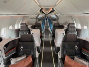 Review: Singapore Airlines Business Class Boeing 737 MAX (SIN-KTI)