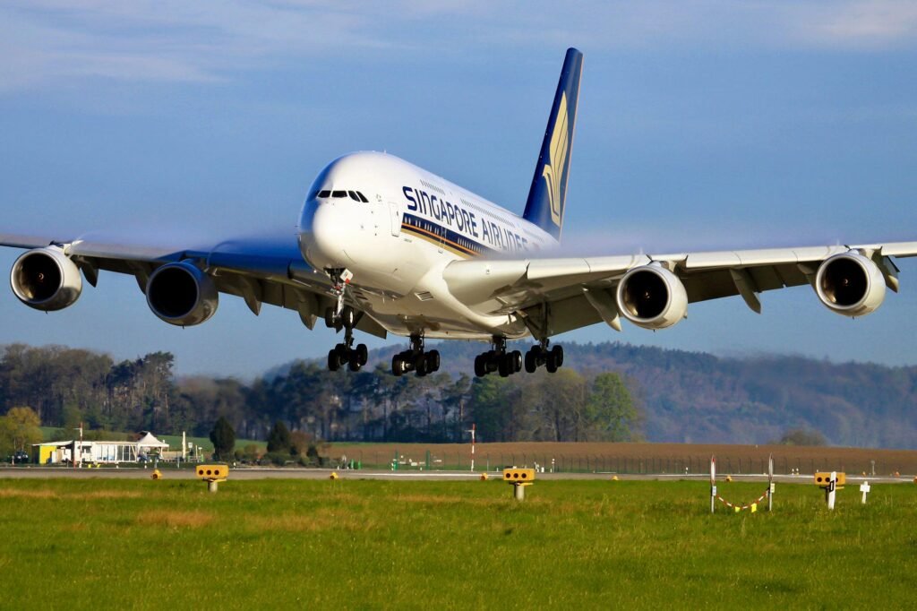 Singapore Airlines restoring A380 to Melbourne as Dubai woes continue