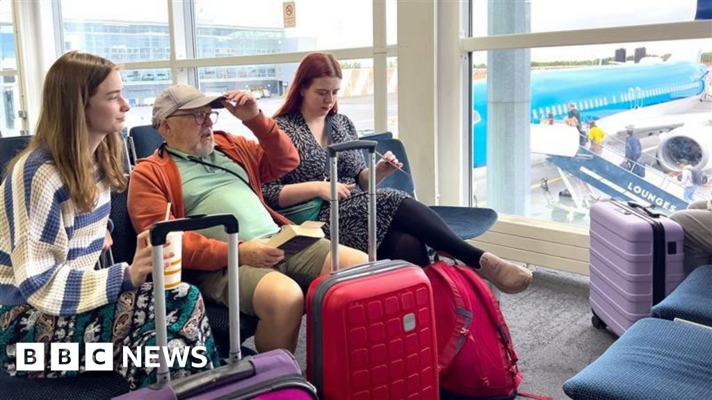 Surge in jet fuel prices could push up air fares, analysts warn - BBC