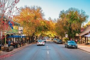 The 7 Can't-Miss Towns In Australia