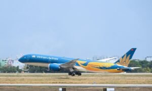 Vietnam Airlines adds nearly 1,000 seats on Europe flights to work around Middle East disruptions