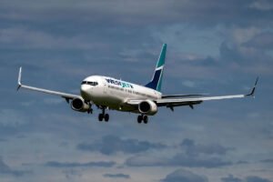 10 Passengers Arrested for 'Unruly' Behavior on Flight to Mexico Before Plane Even Took Off