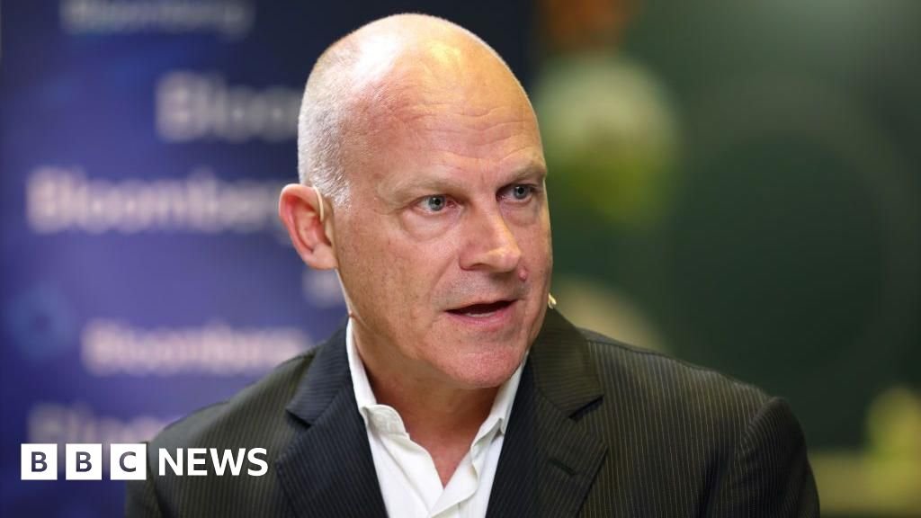 Air India CEO steps down early as losses mount - BBC