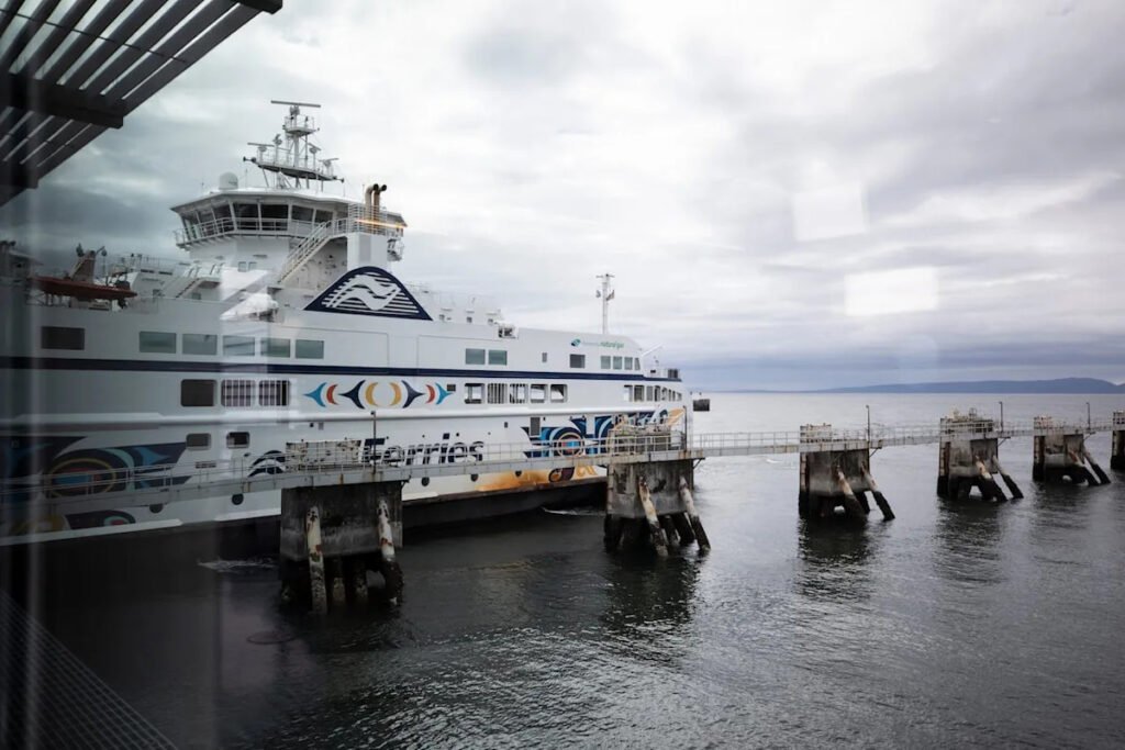 B.C. Ferries cancels sailings between Vancouver Island and mainland heading into long weekend