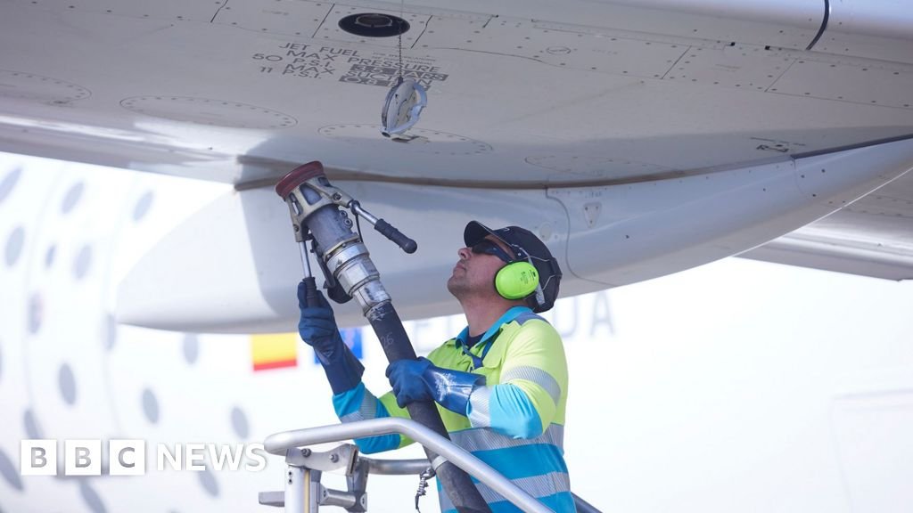 EU airline industry warns of fuel shortages if Strait of Hormuz stays closed - BBC