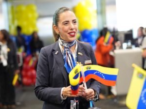 First US-Venezuela flight lands in Caracas after seven-year suspension | Aviation News