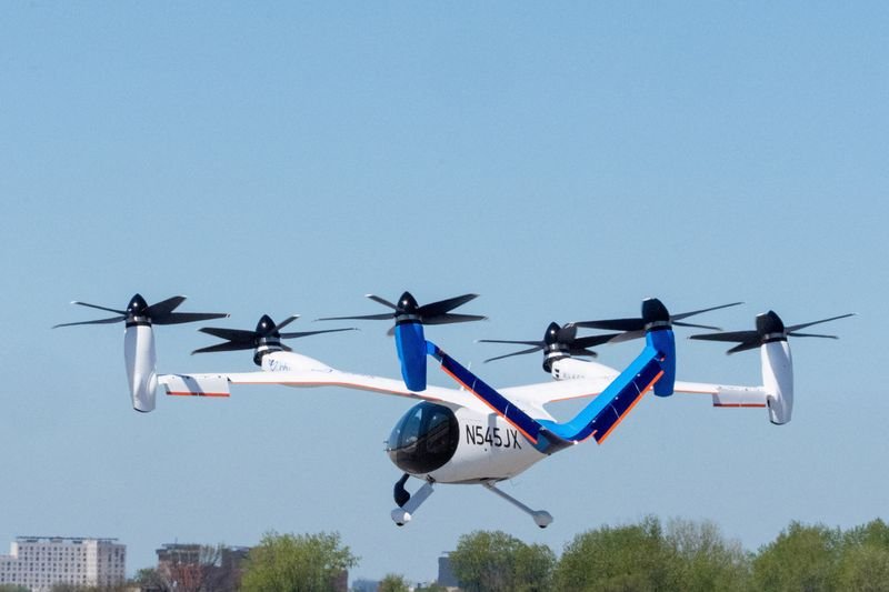 Joby flies first point-to-point air taxi flight tests in New York