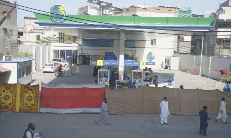 Public holiday extended in Pindi; markets, fuel stations along key roads closed - Pakistan