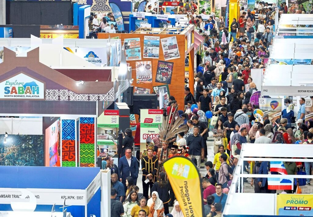 Travellers push past uncertainty | The Star