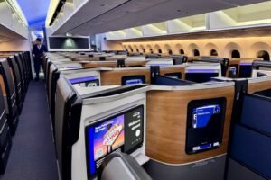 United's swankiest plane yet takes center stage on Singapore inaugural