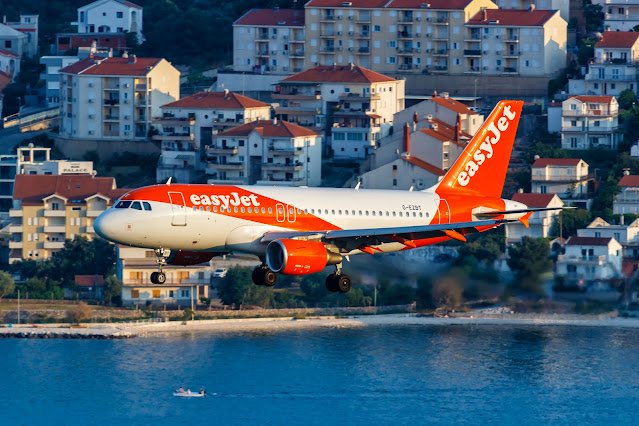 easyJet boosts select peak-season EX-YU operations