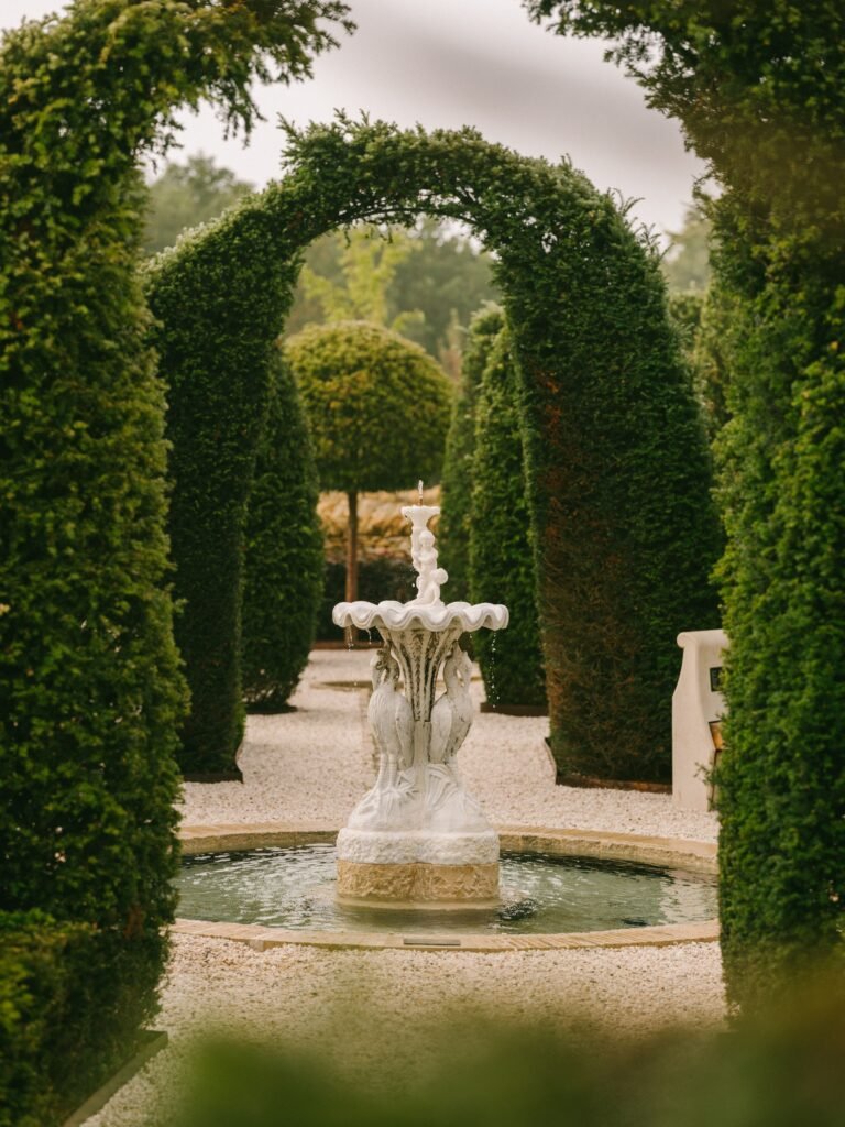 7 of the Most Beautiful Hotel Gardens in the World