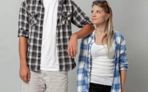 After a 7’1” man was uncomfortable on a plane, a ‘very short’ woman came to his rescue
