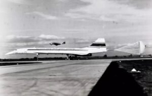 Despite having full support of the mighty British and French governments the Concorde took 2,500 days to go from the drawing board to it's first supersonic flight, this American startup building a luxury jet that can fly from NYC to London in 55 mins acheived that in 364 days