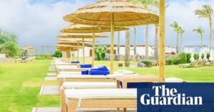 German tourist awarded €1,000 after losing out on sunloungers at Greek hotel | Germany