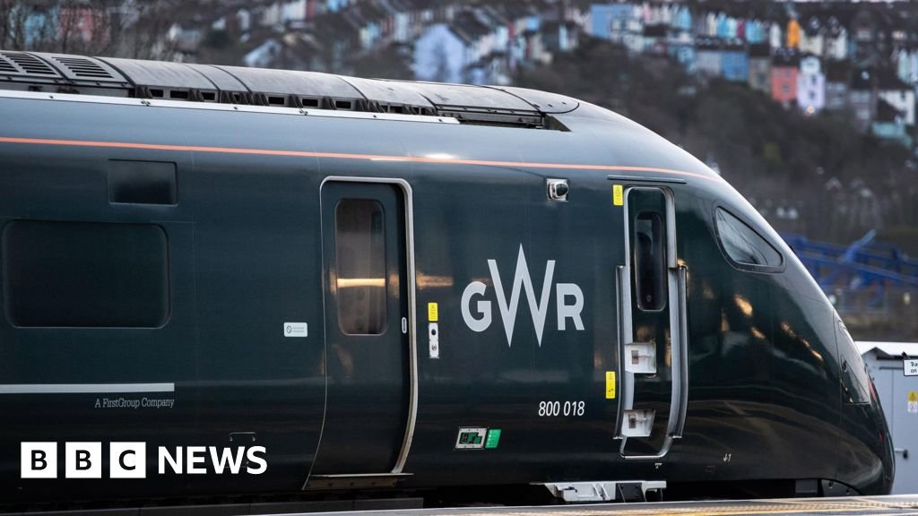 Great Western Railway to be renationalised by end of 2026 - BBC