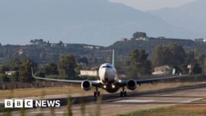 Higher Europe air fares 'inevitable', says industry head - BBC