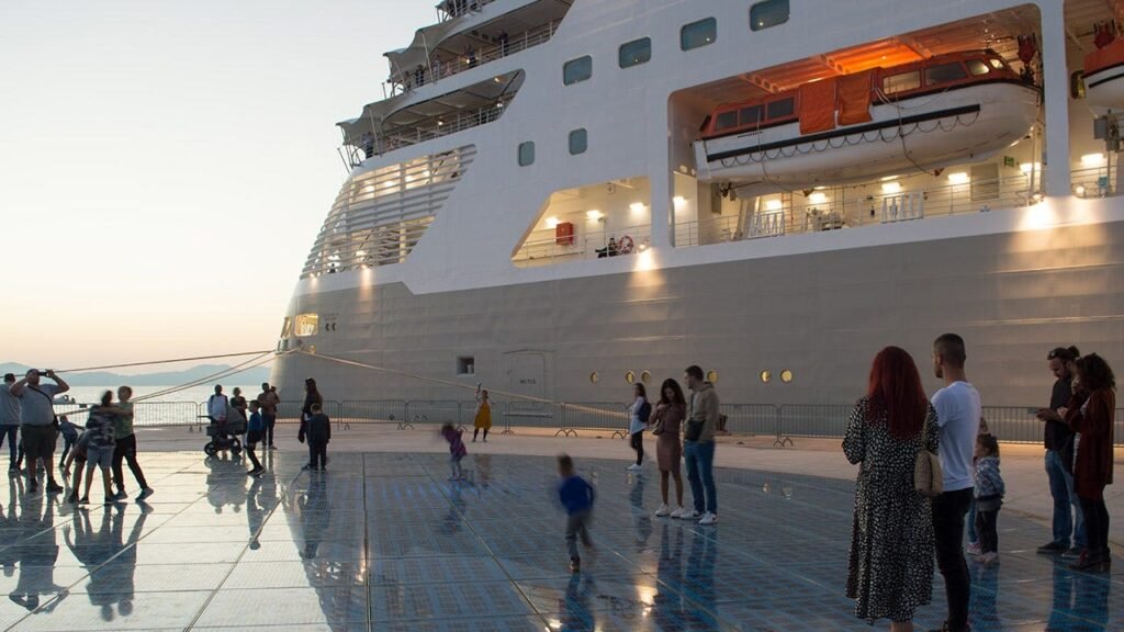MSC Cruises unveils over-water swing ride for new flagship's theme park
