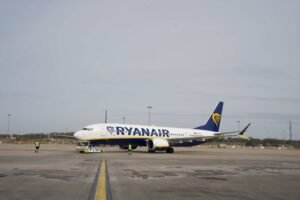RYANAIR BASES 2 MORE AIRCRAFT IN WARSAW FOR W2026 – Ryanair's Corporate Website