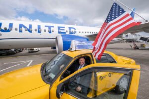 United Airlines Restarts Flights to This European City After 7 Years Hiatus