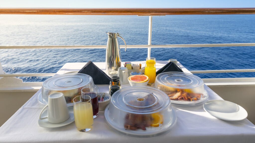 What Happens To All The Leftover Food On Cruise Ships?