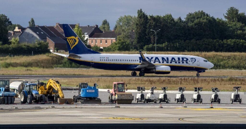 All flights to and from Brussels, Charleroi airports canceled due to surprise strike – POLITICO