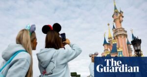 Disney racks up $4.2bn deficit on Paris parks | Walt Disney Company