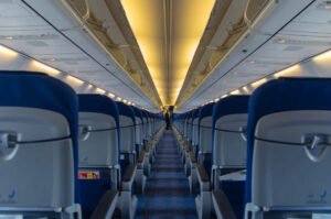 Tall Woman on Plane Not Ready for What Businessmen Do: ‘Fighting for My Life’